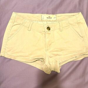 Size 1 Hollister shorts Khaki